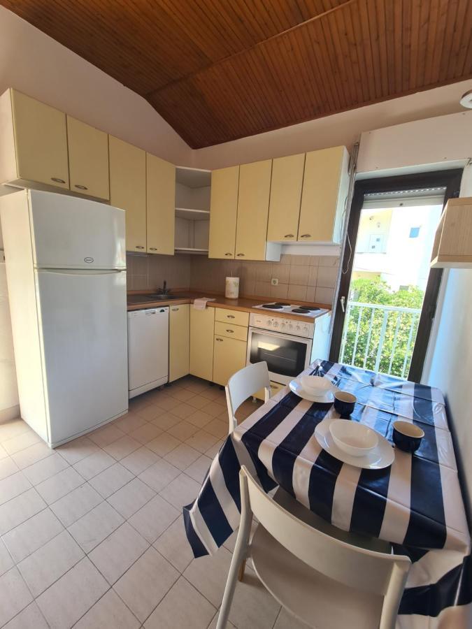 Blue Lagoon Studio Apartments Klek Exteriör bild